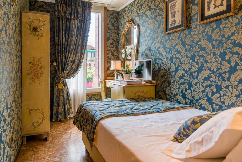 Hotel Santo Stefano, Venice, Italy