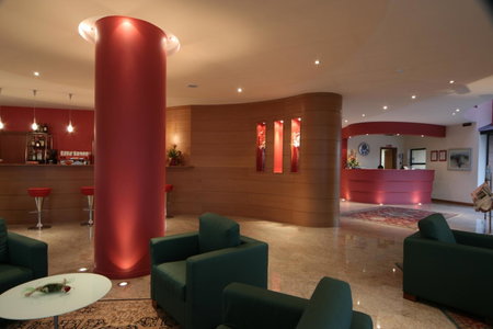 Luna Hotel Lago Maggiore Arona, Oleggio Castello, Italy