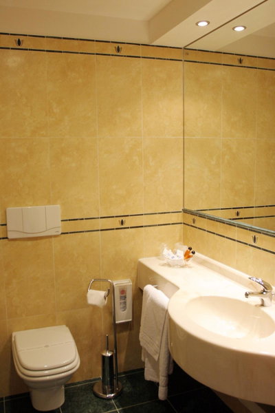 Luna Hotel Lago Maggiore Arona, Oleggio Castello, Italy