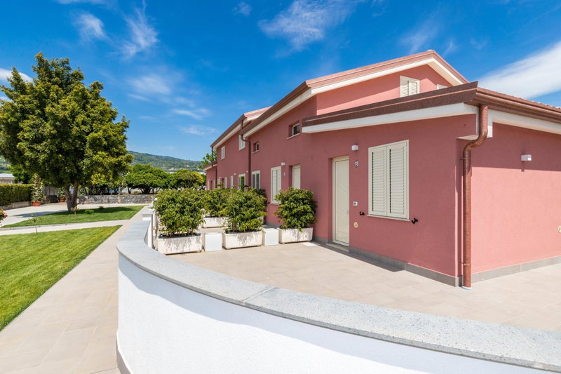 Dipladenia Garden Country Resort, Mascali, Italy