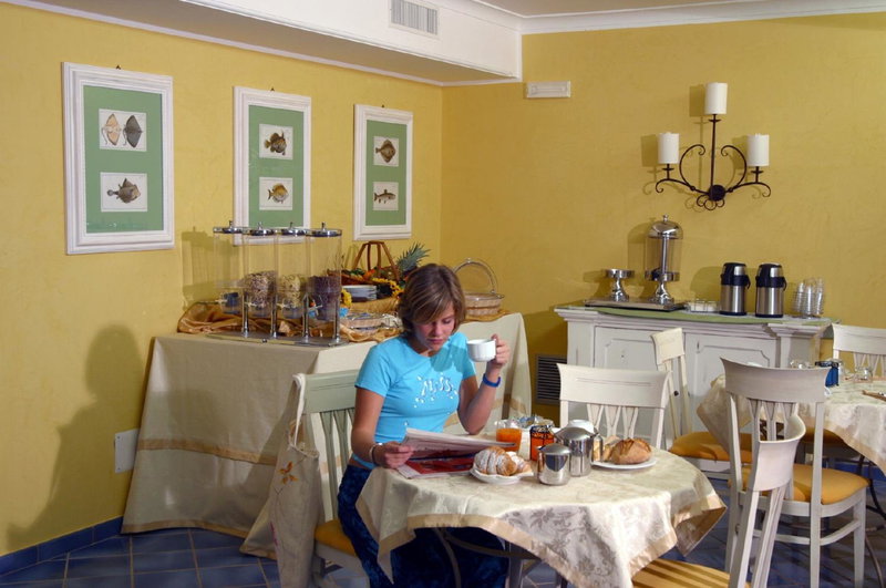 Motel - Hotel Nautico Pozzallo, Pozzallo, Italy