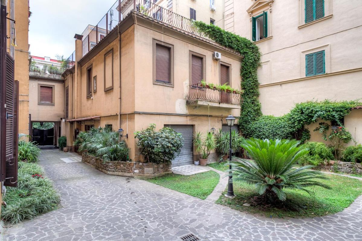 Hotel · femasuites, Rome