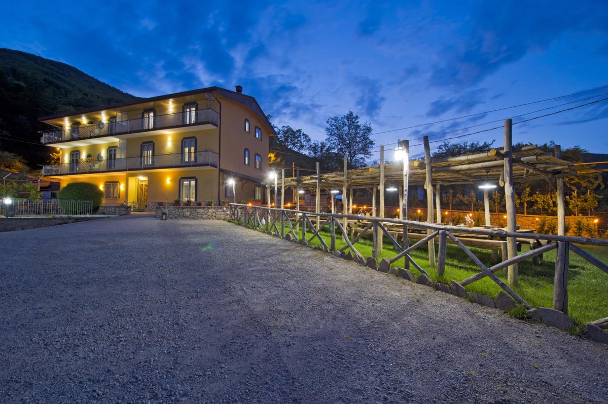 Mamaral, Italy