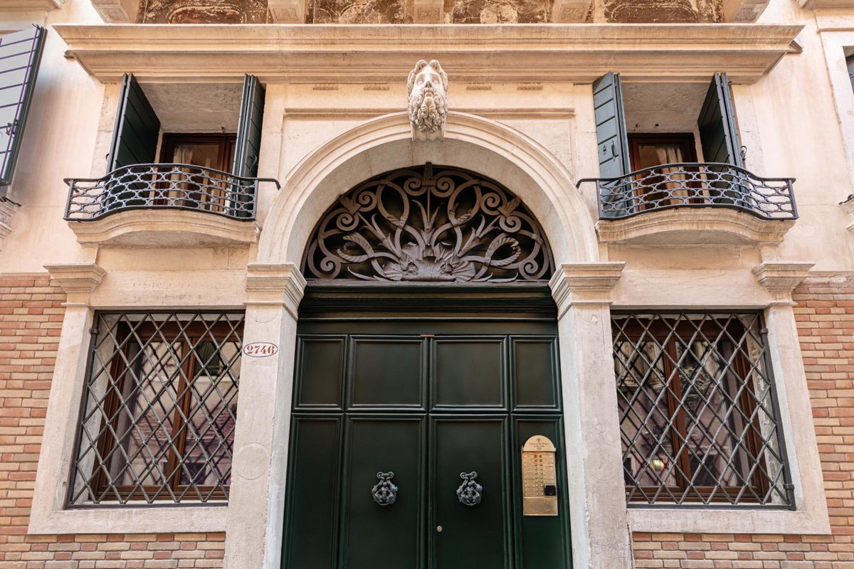 Palazzo Dei Fiori by Room Mate, Italy