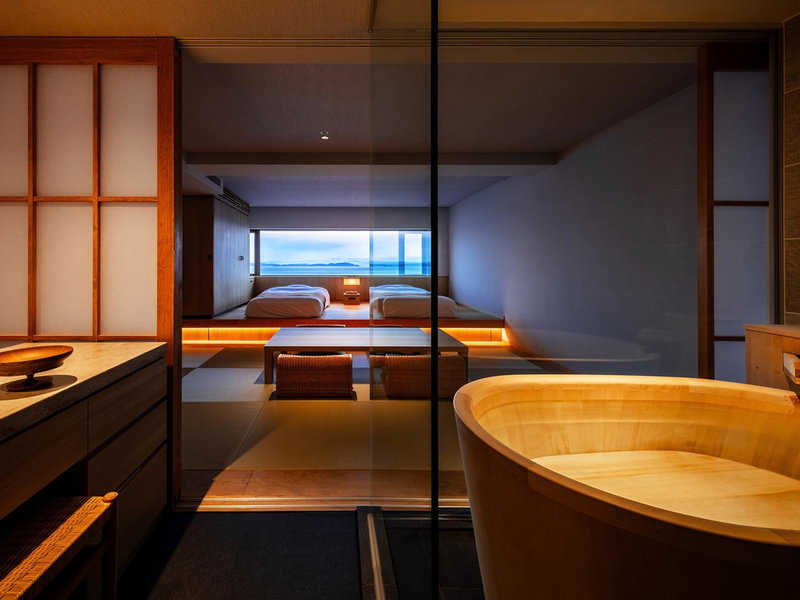 Awaji International Hotel The Sunplaza, Sumoto, Japan