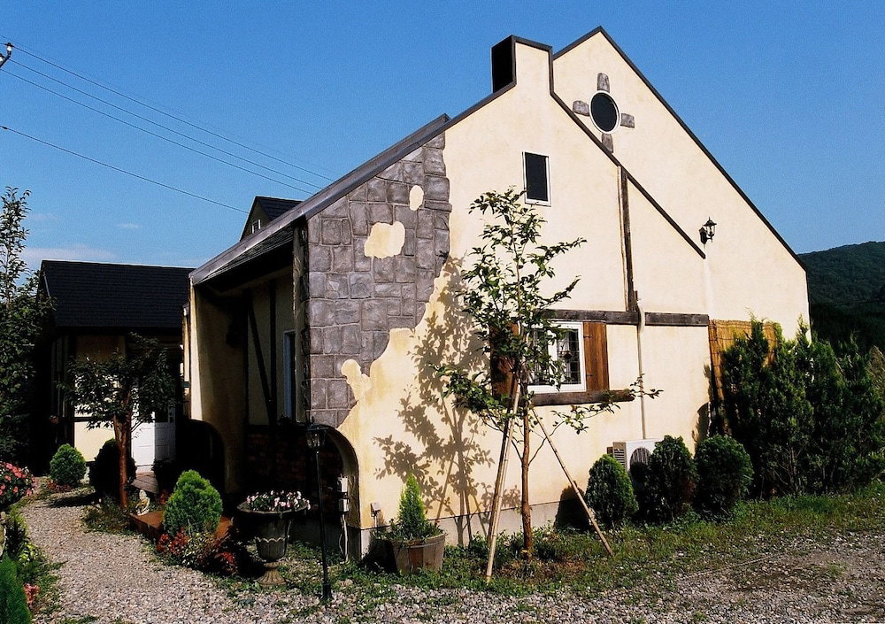Gasthof Ami, Japan