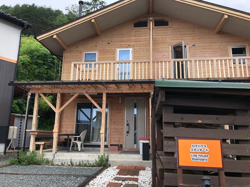 Villa Orange Cabin, Fujikawaguchiko, Japan
