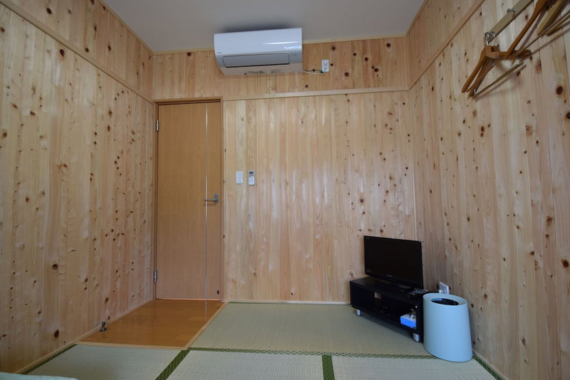 Minshuku Nishidomari, Tsushima, Japan