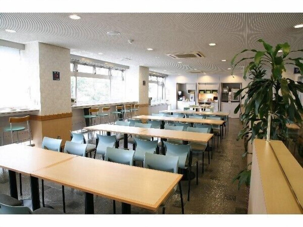 Kenchomae Hotel Abis Matsuyama, Japon