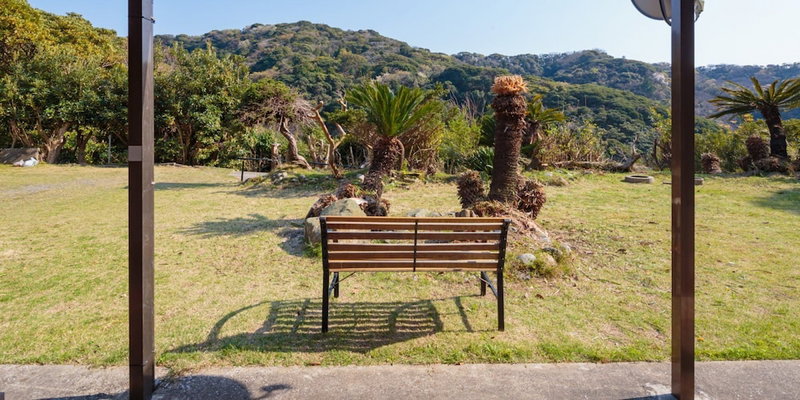 Sasayakana Ouchi Fuuki, Futtsu, Japan