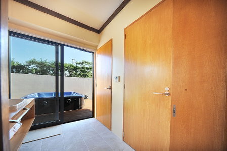 SUMU Villa, Nago, Japan