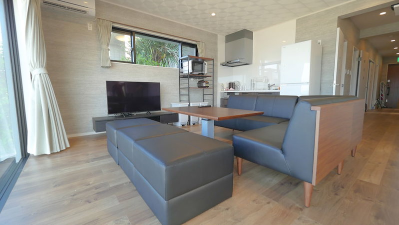 Ocean View/ Rooftop sauna &BBQ/ 12 People/PADEL 2F, Uruma, Japan
