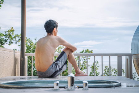 てんとうみ 渋川海岸グランピング Tentoumi Shibukawa Beach Glamping, Tamano, Japan