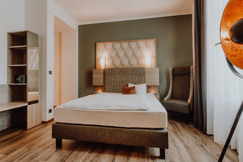 Hotel Westerkamp - kostenfrei Parken - Restaurant - Bar, Osnabrück, Germany