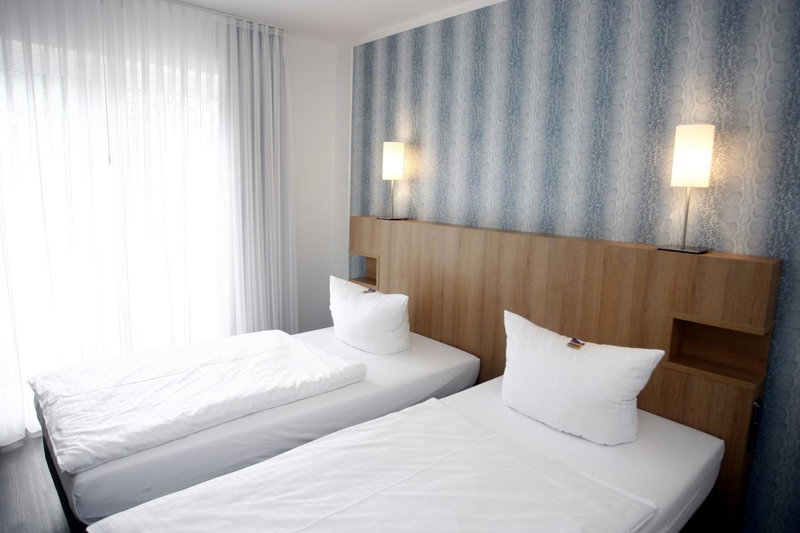 Hotel Westerkamp - kostenfrei Parken - Restaurant - Bar, Osnabrück, Germany