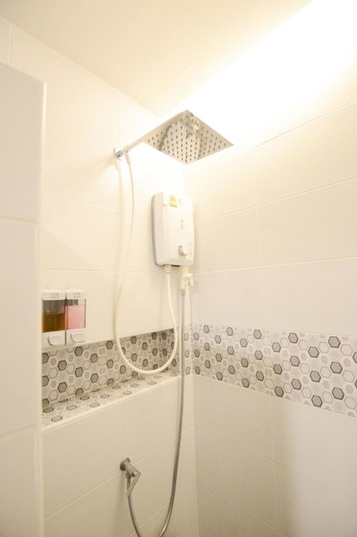 Collection O Thaiphiphat House Silom, Bangkok, Thailand