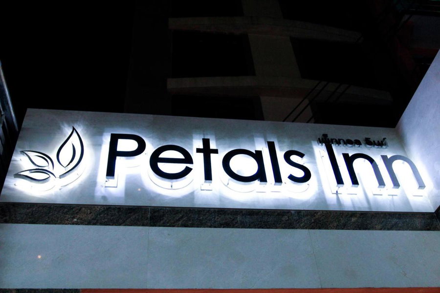 Petals Inn, Bangkok, Thailand