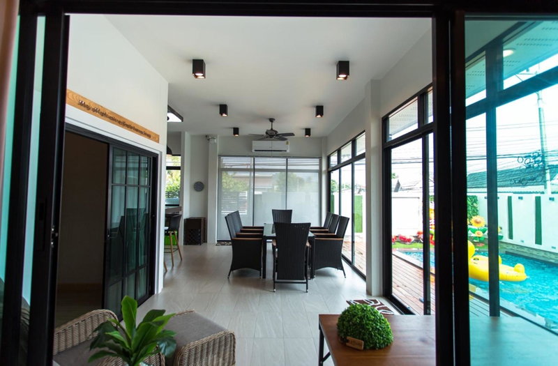 Uzeason Poolvilla Sattahip, Sattahip, Thailand