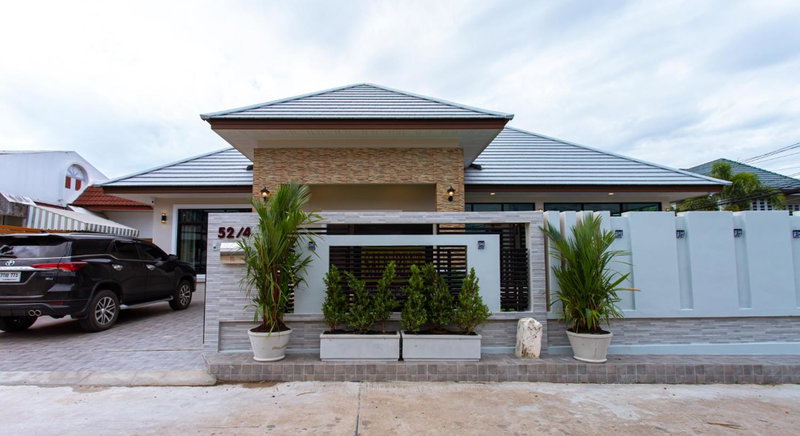 Uzeason Poolvilla Sattahip, Sattahip, Thailand