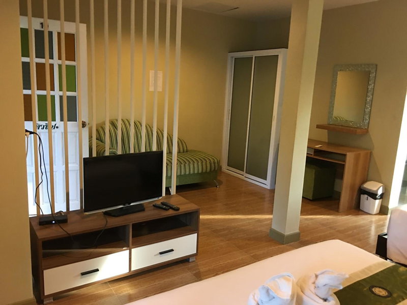 Siriburi Resort, Khanom, Thailand