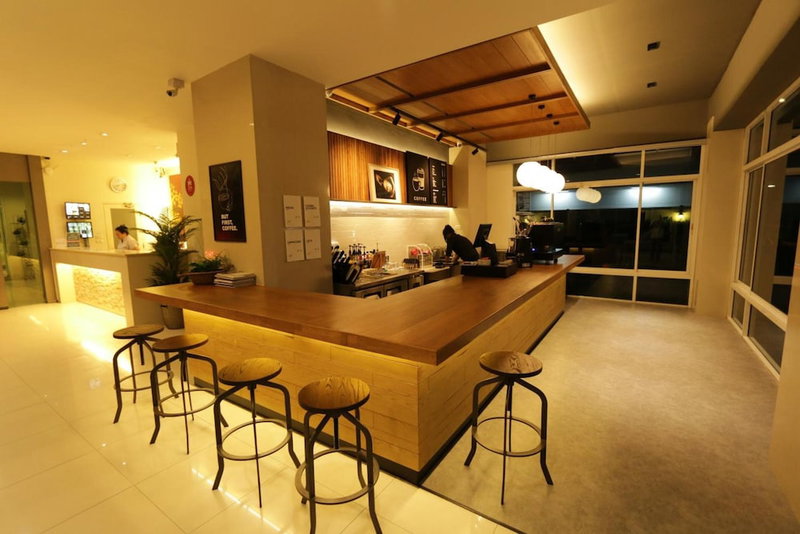 The Royal Bee Apart Hotel, Bangkok, Thailand