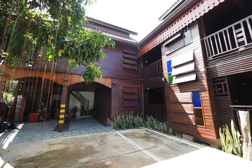 Hotel · Khaung Chang Kam Boutique Hotel, Nan