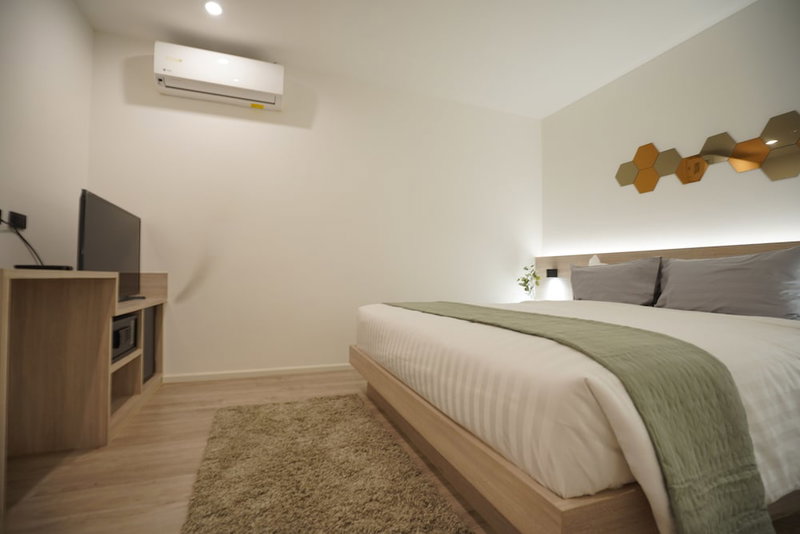 E11 Hotel - BTS Punnawithi, Bangkok, Thailand
