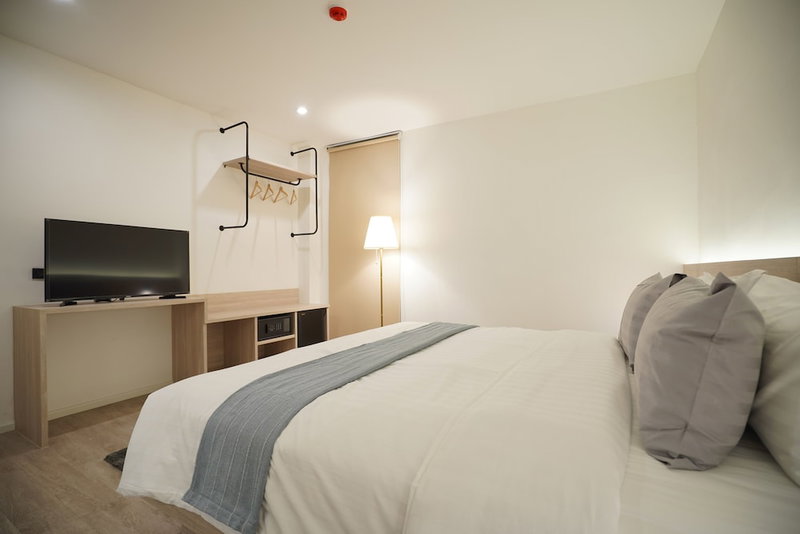E11 Hotel - BTS Punnawithi, Bangkok, Thailand