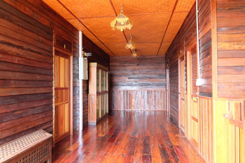 Baan Kun Tuad Ko Si Chang, Ko Sichang, Thailand