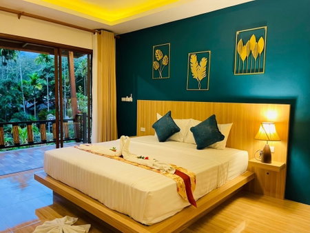 Phurin Thara Resort, Ko Lanta, Thailand