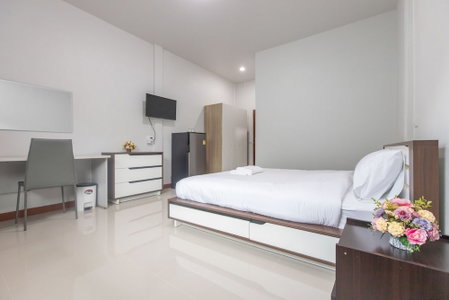 Tonsoi Hathairat, Bangkok, Thailand