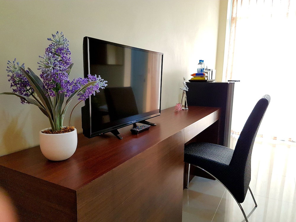 Hotel · BRS Hotel, Chumphon