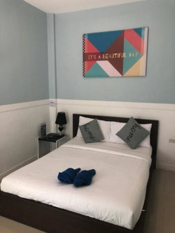 Bluemoon Studio Room, Ko Samed, Thailand
