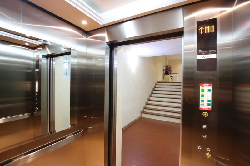 อัมพวารี Amphawaree Hotel, Samut Songkhram, Thailand