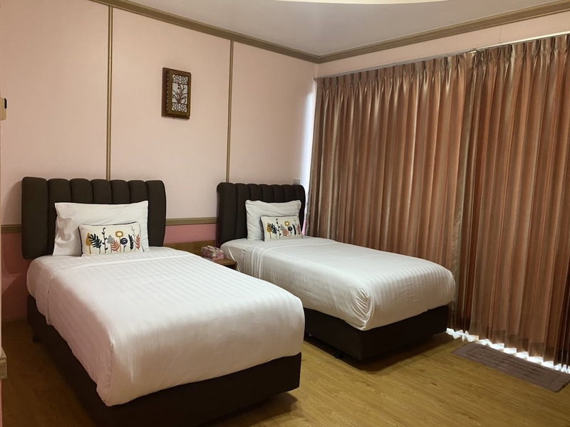 Suansaiyok Resort, Sai Yok, Thailand