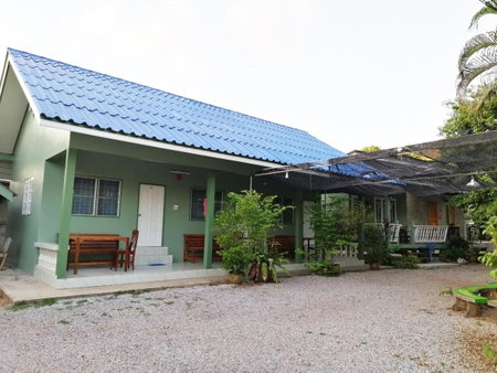 Thongsuwan Resort, Chao Lao Beach, Thailand