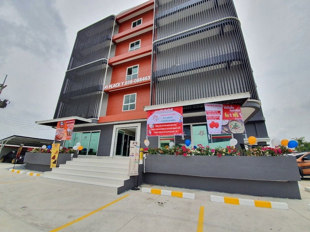 PJ PLACE Service Apartment, Thailand