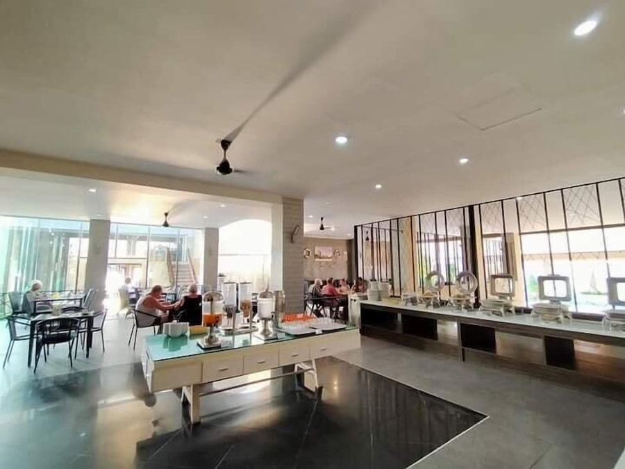 Blue Wave Hotel Hua Hin, Hua Hin, Thailand