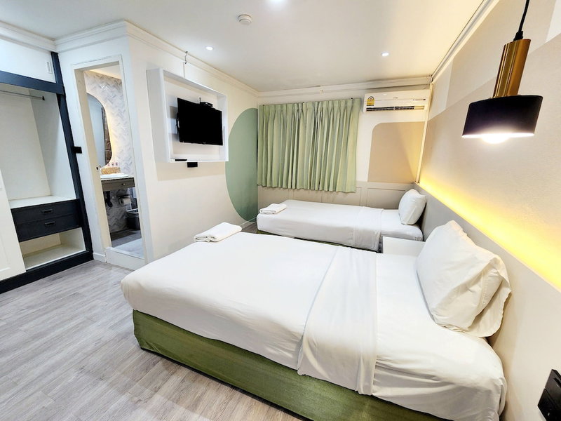 SEATEL Phuket Patong Beach, Patong, Thailand