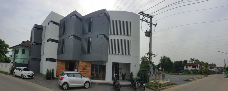 พรนับพันเพลส, Chiang Mai, Thailand