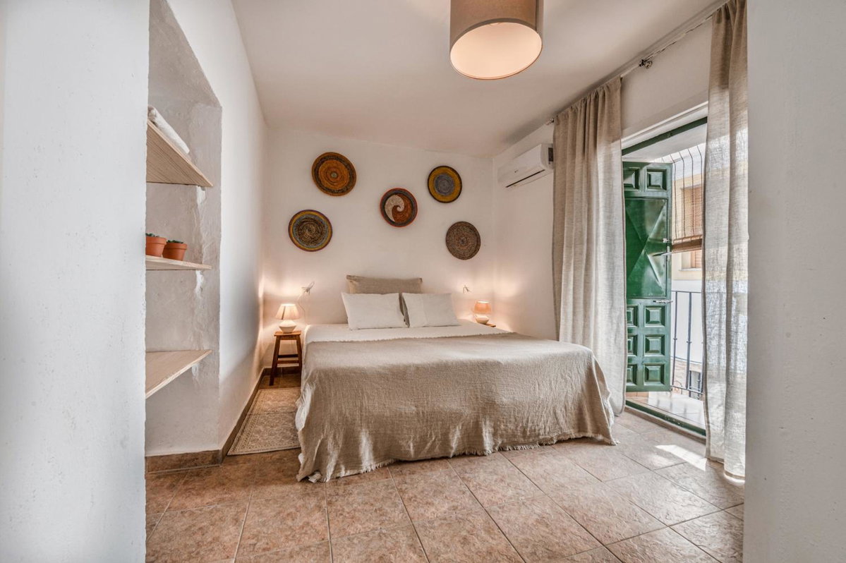 Hotel · Encanto Guesthouse, Canillas De Aceituno