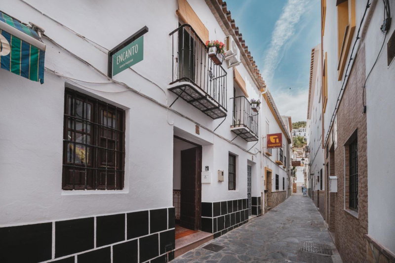 Encanto Guesthouse, Canillas de Aceituno, Spain