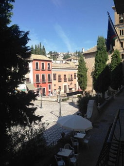 Apartamentos Río Darro, Granada, Spain