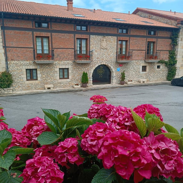 Hotel Casona Los Caballeros, Santillana del Mar, Spain