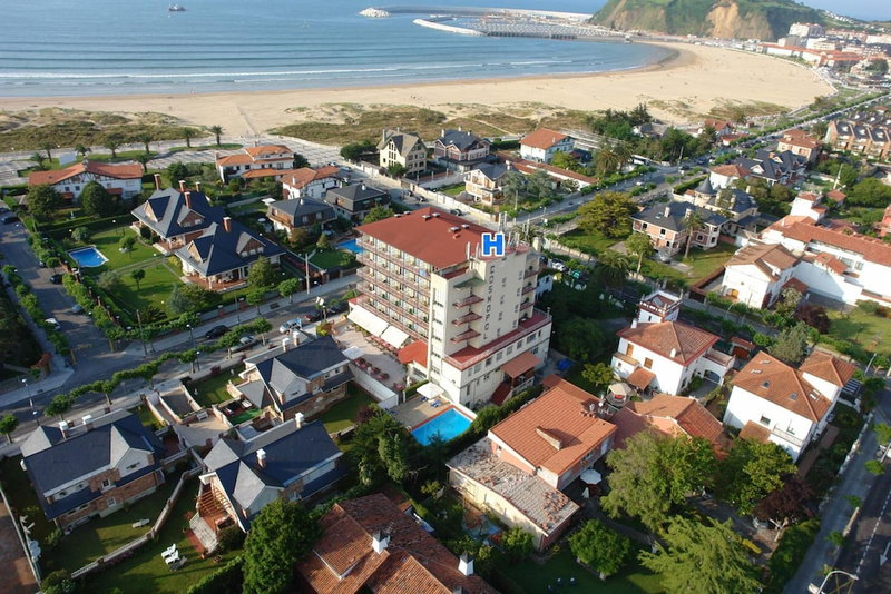 Cosmopol, Laredo, Spain
