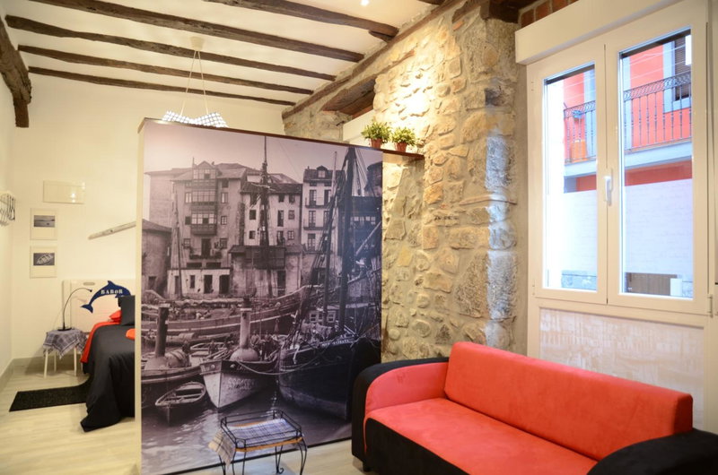 Andra Mari Apartamentu Turistikoak, Bermeo, Spain