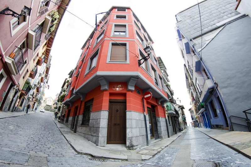 Andra Mari Apartamentu Turistikoak, Bermeo, Spain