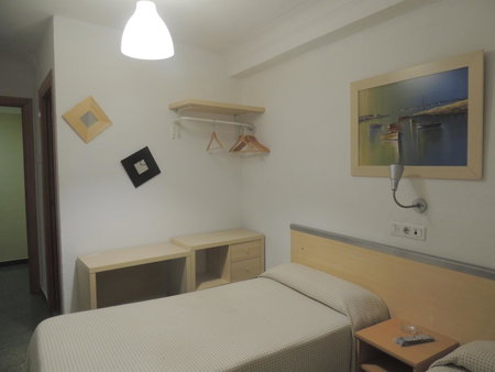 Hostal Cumbre, Zaragoza, Spain