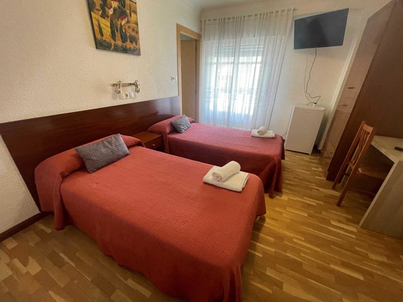 Hostal Cumbre, Zaragoza, Spain