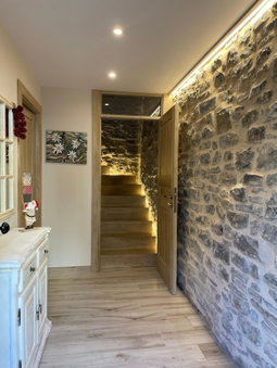 Apartamentos Casa Isabale, Biescas, Spain